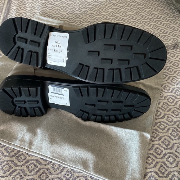 Aquatalia Lillie Leather Motorcycle Boot Taupe NWT - Picture 10 of 13